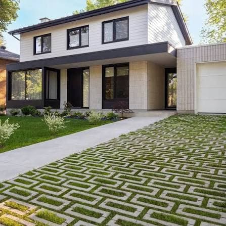 Interlocking paver driveway